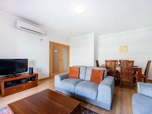 Fernseher