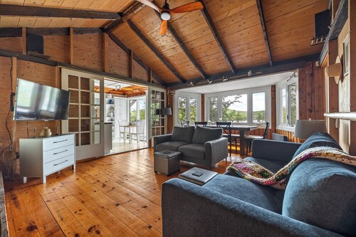 Seductive cottage with spa