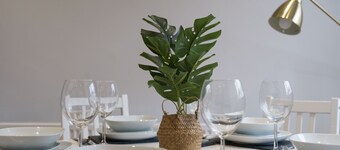 Central large 3 bedroom home