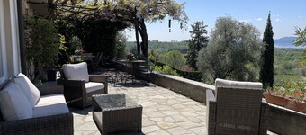 Cozy house with stunning views of Lake Maggiore