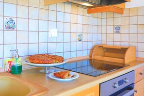 Apartment - Alexandra Bay Front in (Corfu)