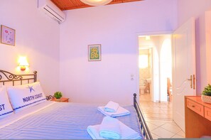 Apartment - Alexandra Bay Front in (Corfu)