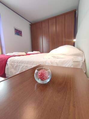 2 camere, ferro/asse da stiro, culla da viaggio, Wi-Fi gratuito