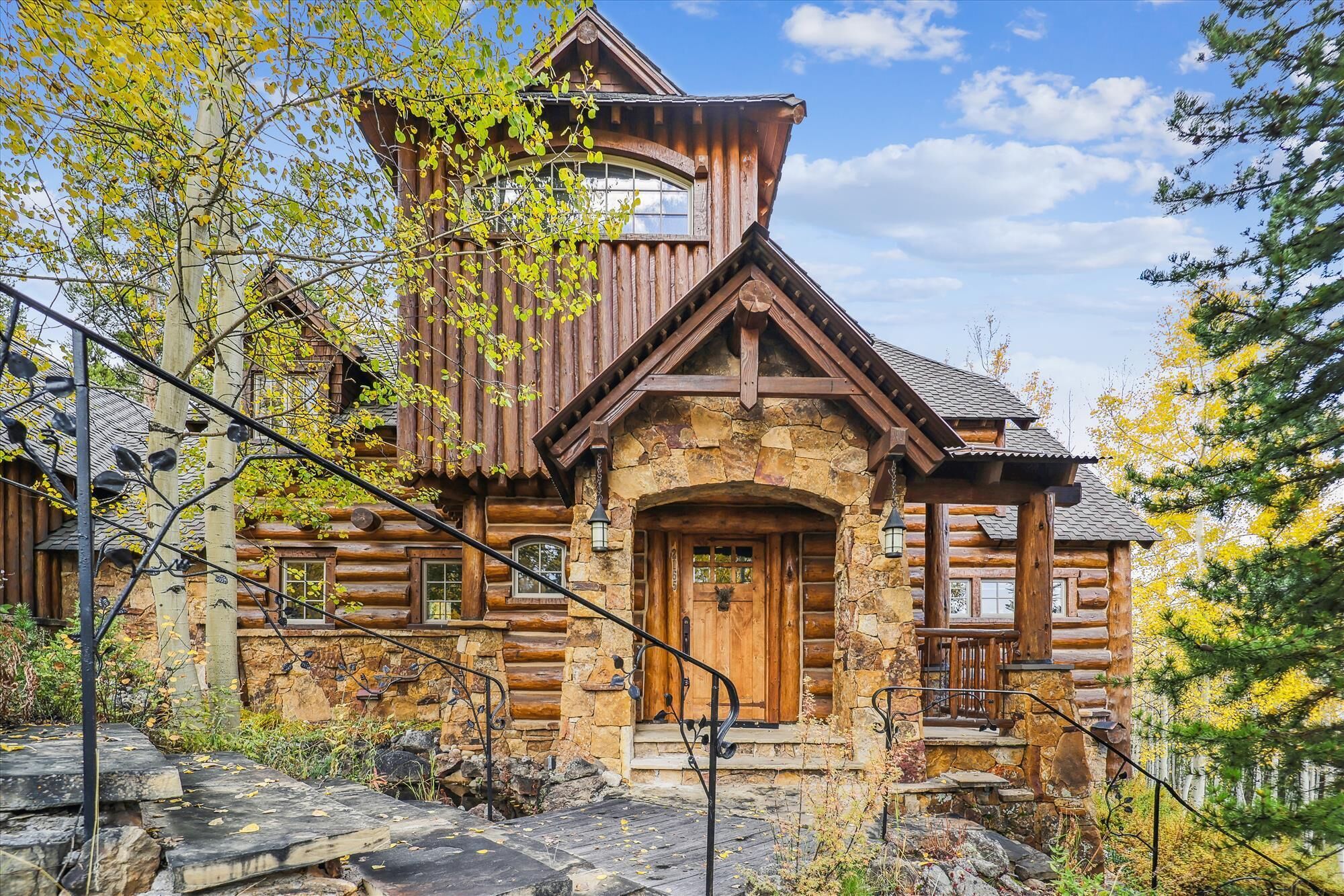 Endless Trails Cabin: Private Home Right Off the Golf Course