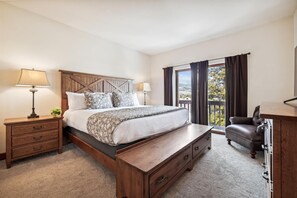 4 habitaciones, tabla de planchar con plancha y wifi gratis 