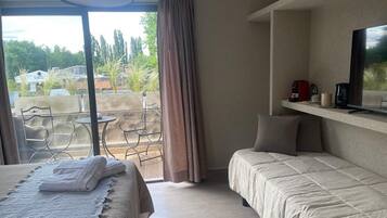 Ropa de cama de alta calidad, cubrecamas y colchones con pillow-top