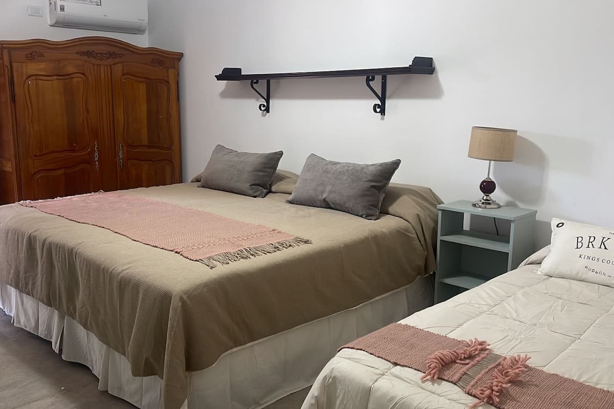Classic Triple Room | Premium bedding, down duvets, pillow-top beds, in-room safe