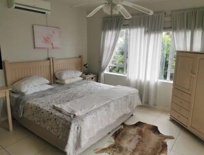 2 bedrooms
