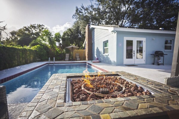 Outdoor pool, a heated pool
