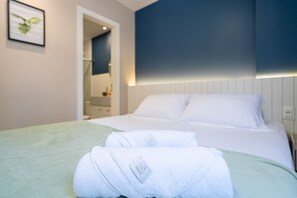 2 bedrooms, iron/ironing board, Internet, bed sheets