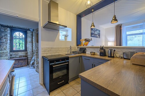 Le Coeur d'Auray - Magnifique Appartement avec parking privé!