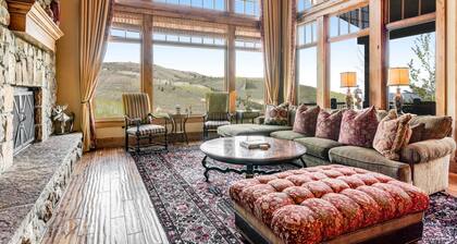 Gorgeous Deer Valley home minutes from the slopes!