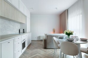 Deluxe Apartment | Iron/ironing board, free WiFi, bed sheets - Elite Apartments Rezydencja Wintera (Gdansk)