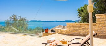 Villa Sunrise - Two Bedroom Villa, Sleeps 4
