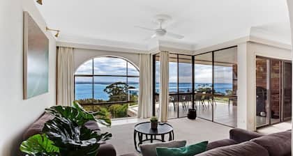 The Bay- Stunning water views