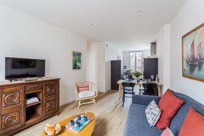 Fernseher