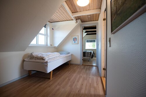 Axelgaard Bed & Bath