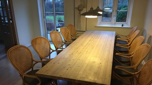Dining - Axelgaard Bed & Bath (Outrup)