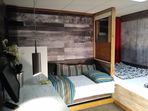 BASEMENT APARTMENT (1 Bedroom-2 Beds)