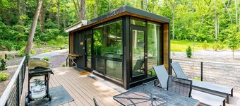 Riverside Tiny Cabin w Hot Tub, Fire Pit, & Kayaks