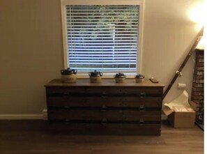 Interior - Cozy 2 bd house nestled on a mountain side close to WP Ski Resort and MT Rainier (Randle)