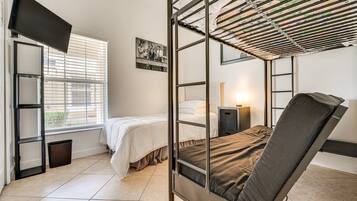 3 bedrooms, iron/ironing board, free WiFi, bed sheets