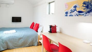 1 室のベッドルーム、デスク、アイロン / アイロン台、WiFi