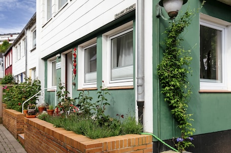 Fachada de la propiedad