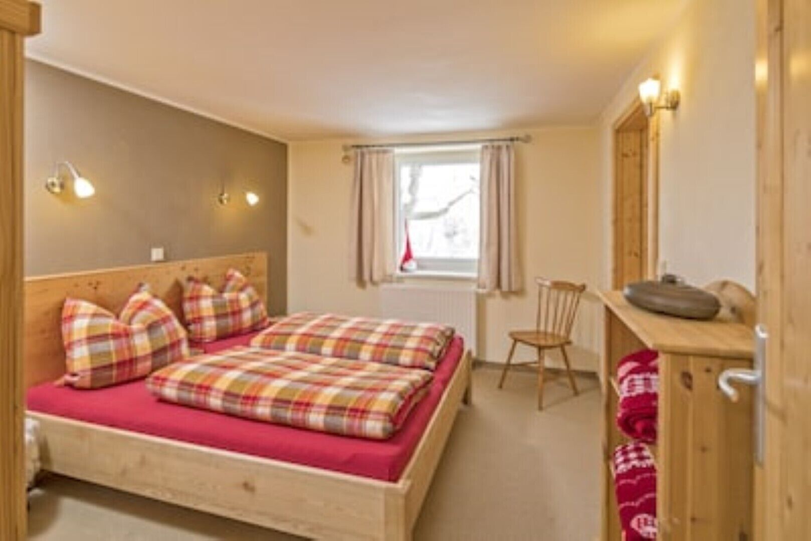 3 chambres, Wi-Fi, draps fournis