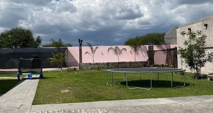 Quinta del Eden/9PX/Pool/BBQ/Pet Friendly