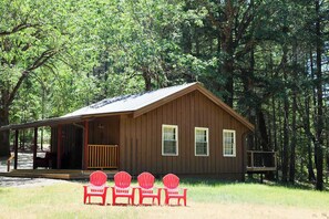 Exterior - Cowgirl Cabin • 2 Queens • AC • W/D • Wi-Fi (Selma)