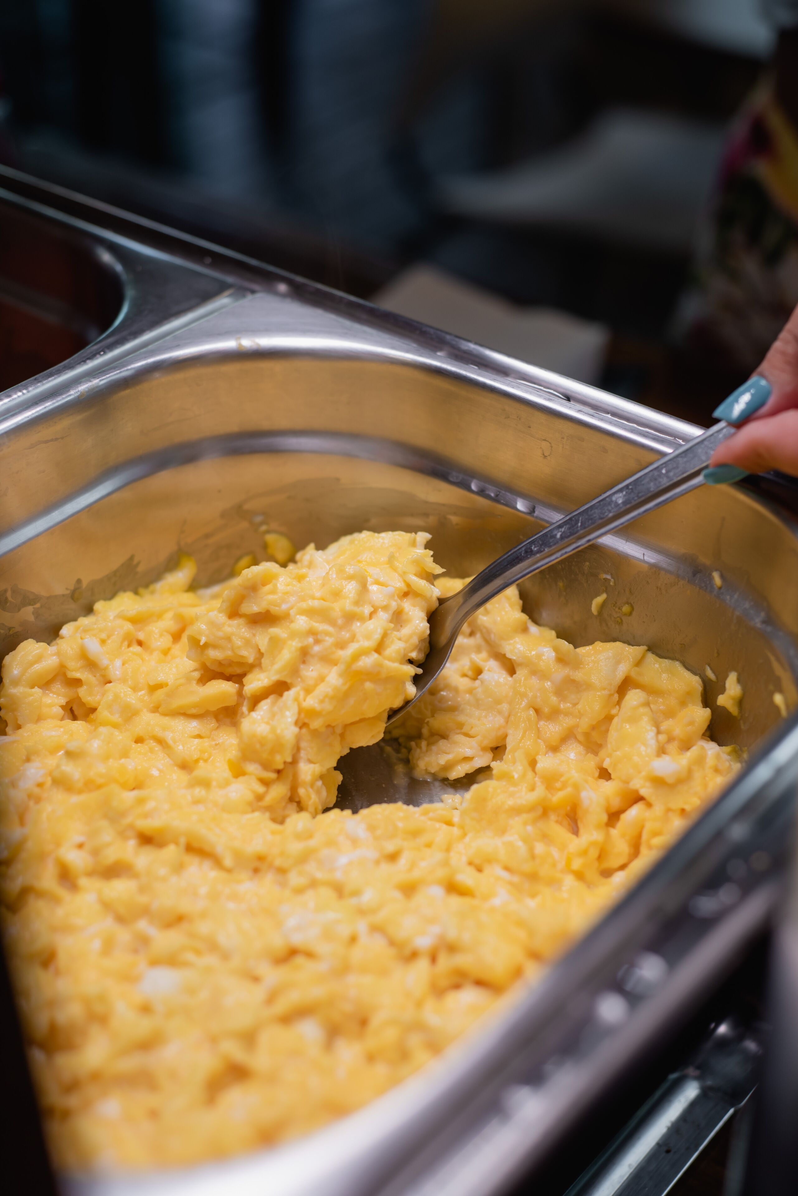 A buffet with scrambled eggs.
