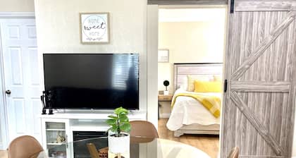 Private Cottage nearby SCU, San Jose Downtown, San Jose Airport, SAP