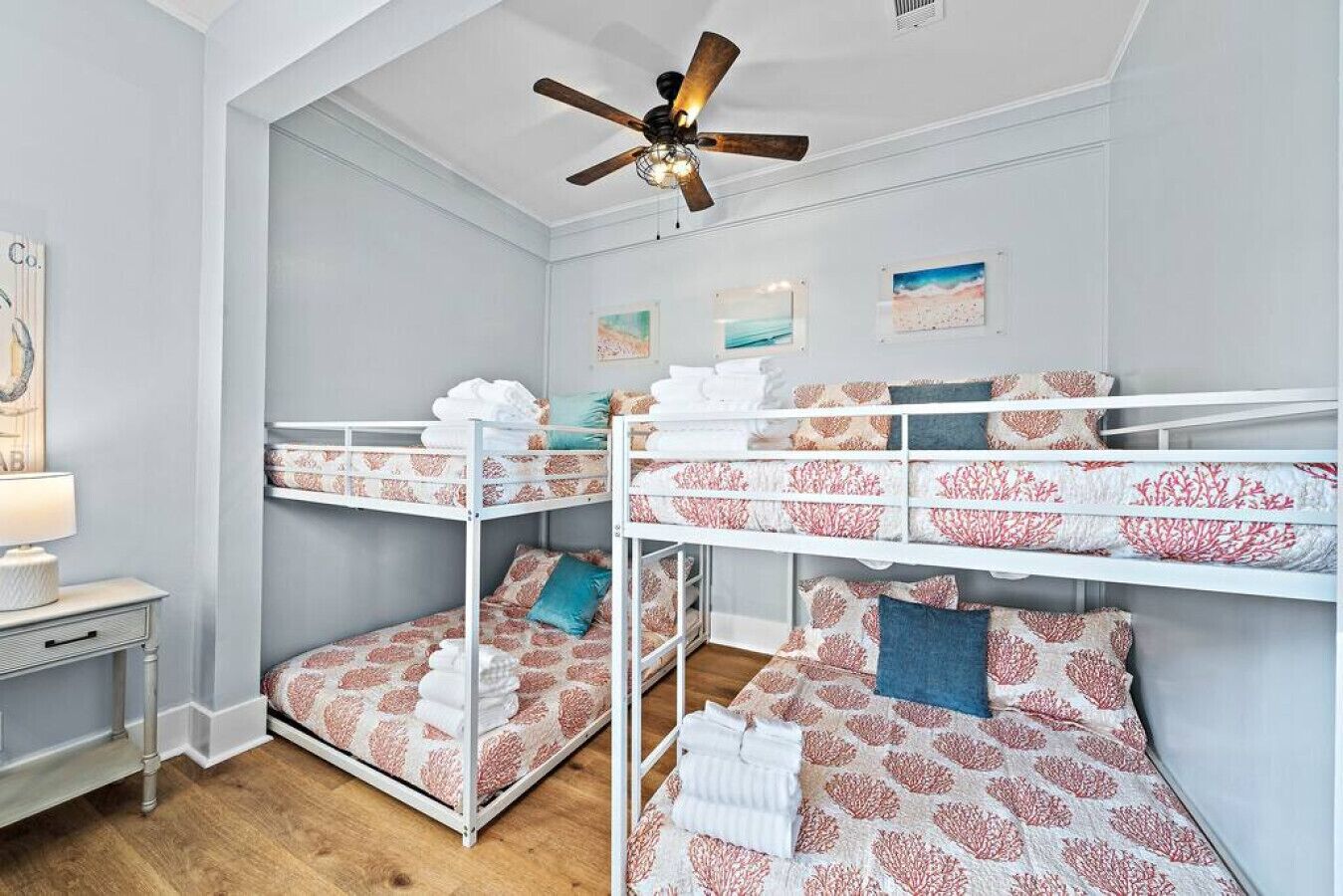 4 bedrooms, desk, iron/ironing board, travel crib