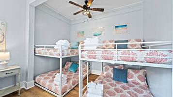 4 bedrooms, desk, iron/ironing board, travel crib