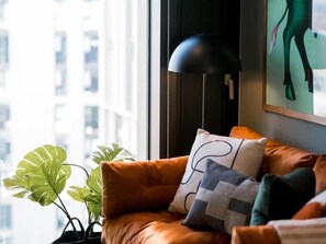 Interior - Expansive City View| Free Netflix | Free 24 Hr Gym (West Midlands)