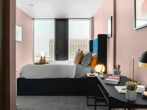 2 habitaciones, tabla de planchar con plancha y wifi