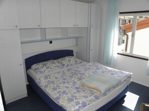 2 habitaciones, wifi gratis y ropa de cama 