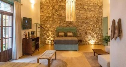 Tsadi Suite, Intuition when traveling