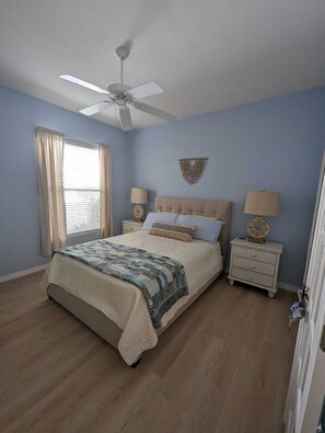 3 bedrooms - Florida Lifestyle in Fabulous Artistic Retreat Pool Home (Bonita Springs)