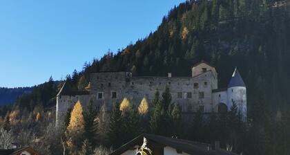 Bella Vista Apartments Apart 1 - 2 bedrooms with garden (4+2)