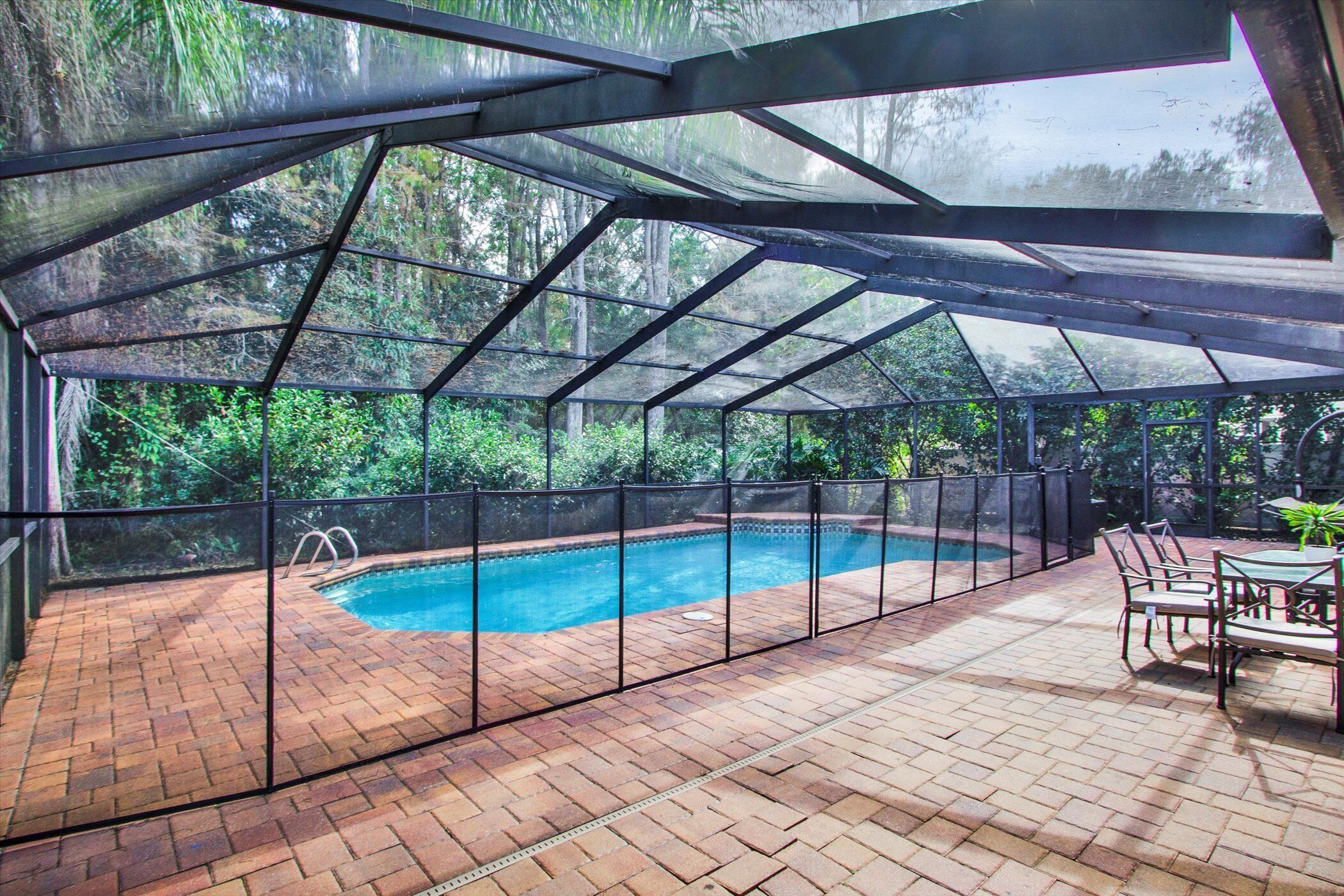 Family Retreat w Backyard Oasis!