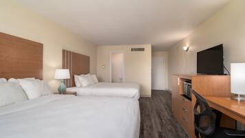 Deluxe Room, 2 Queen Beds