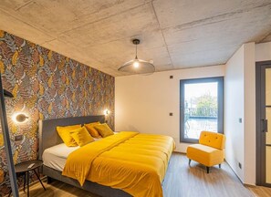 1 bedroom, iron/ironing board, free WiFi