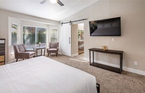 4 soverom, skrivebord, strykejern/-brett og wi-fi