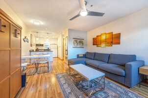 Condo, 1 Bedroom | Interior