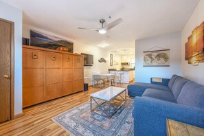 Condo, 1 phòng ngủ | Nội thất