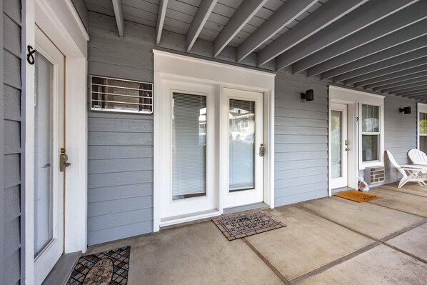 Condo, 1 Bedroom | Exterior detail - 08 Lodge 1 Bedroom Condo by RedAwning (Hood River)