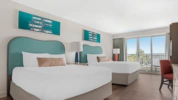 Premium bedding, in-room safe, iron/ironing board, free WiFi