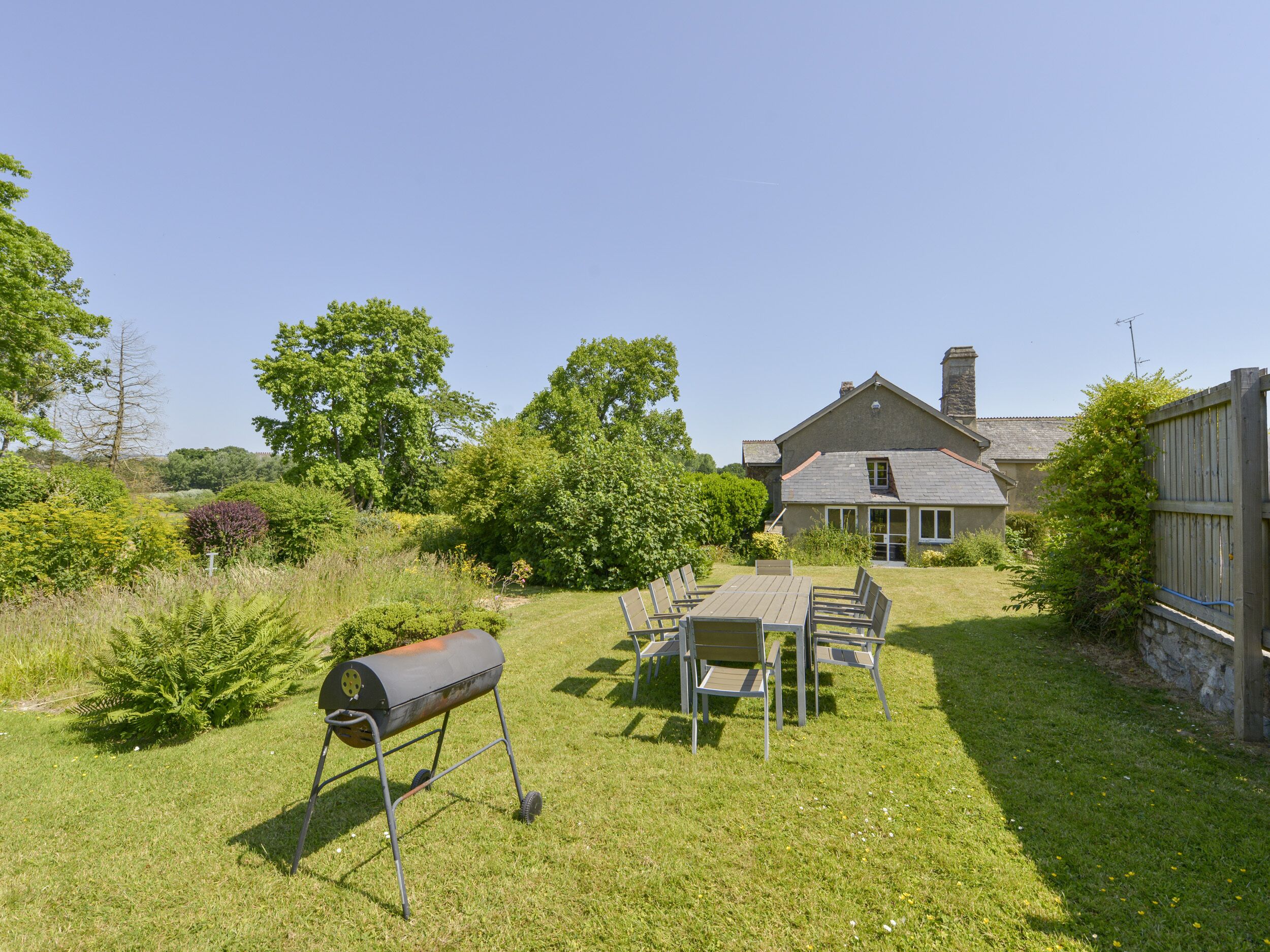 Cottage | Interior
